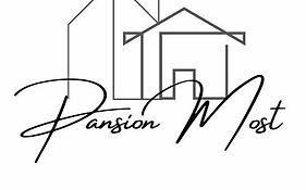 Pansion Most